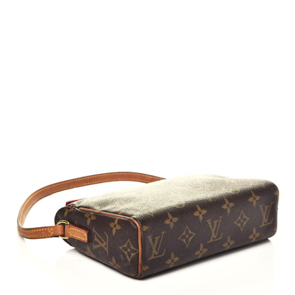 Louis Vuitton Monogram Recital 4 of 9