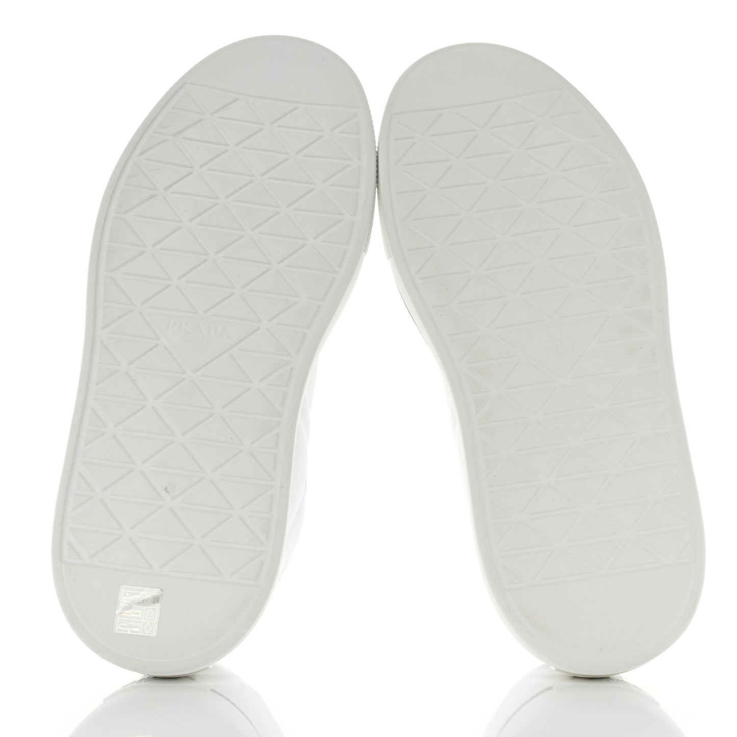 Re-Nylon Spazzolato Rubber Triangle Logo Macro Quilted Mens 35mm Platform Sneakers 10 White