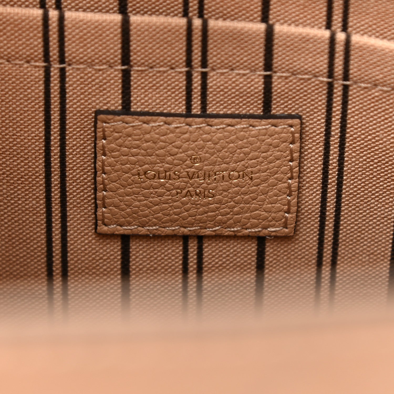 Louis Vuitton Empreinte Montaigne MM Papyrus 6 of 10