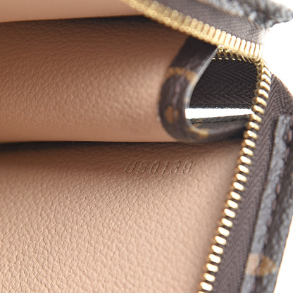 Louis Vuitton Monogram Toiletry Pouch 19 7 of 7