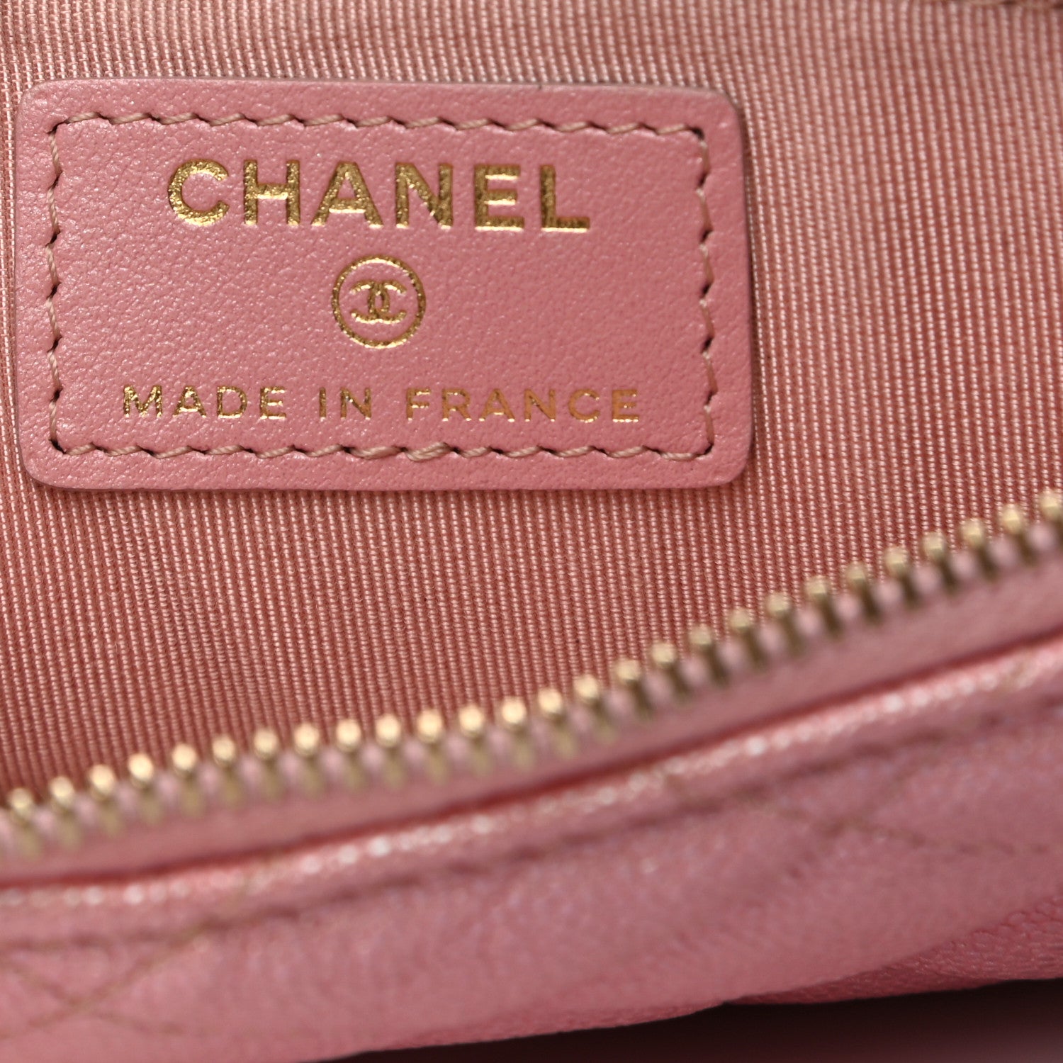 Chanel Iridescent Caviar Quilted Classic iPhone Pouch Rose Pink 6 of 9