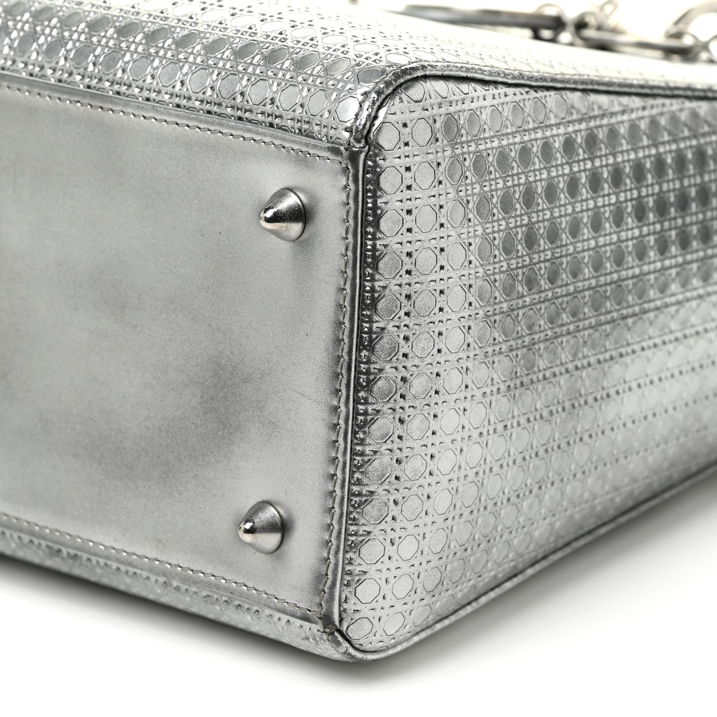 Metallic Patent Micro-Cannage Medium Lady Dior Silver