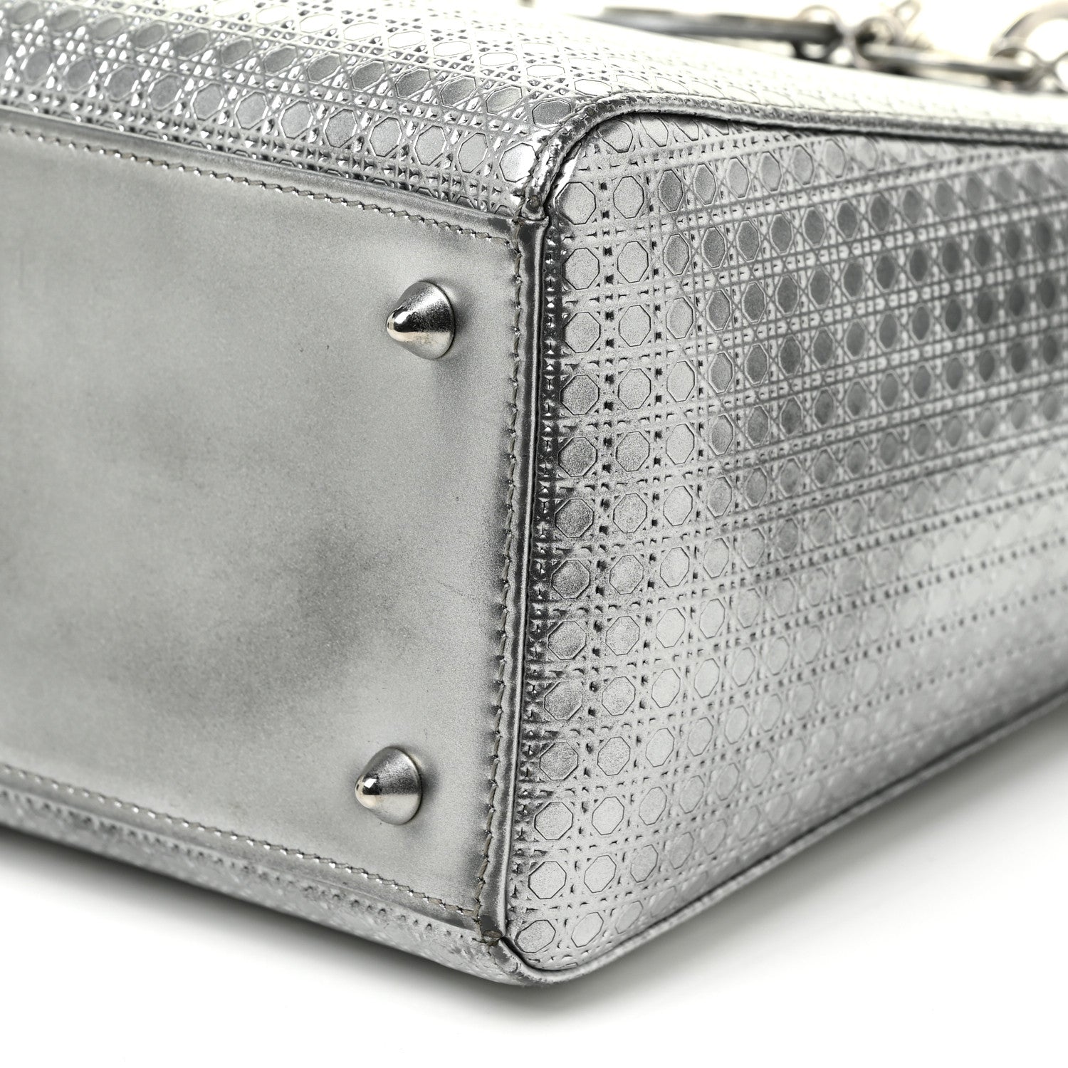 Christian Dior Metallic Patent Micro-Cannage Medium Lady Dior Silver 10 of 20