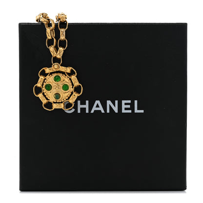 Chanel Crystal Gripoix Poured Glass Pendant Necklace Gold Green 8 of 8