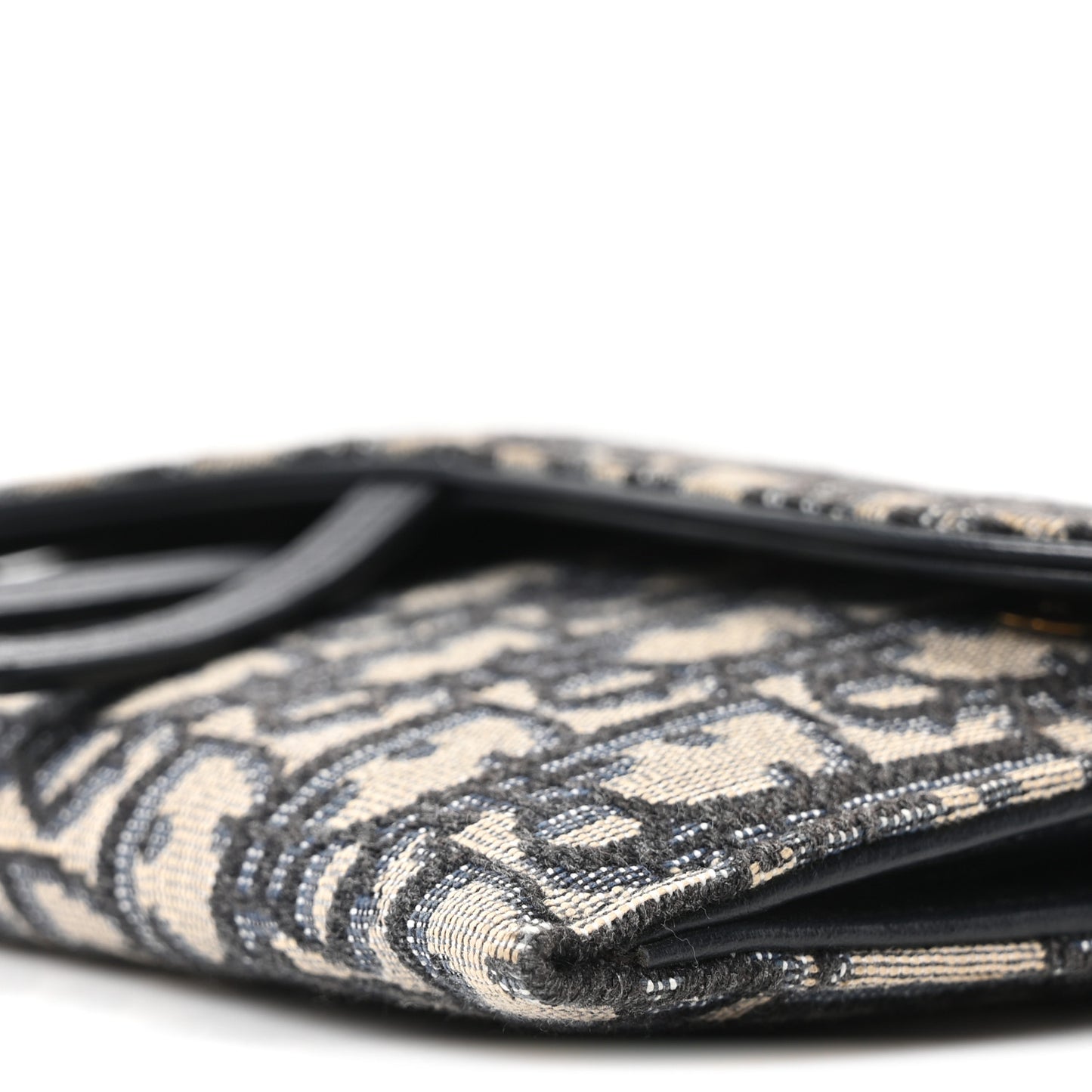Oblique Saddle Chain Long Wallet Blue