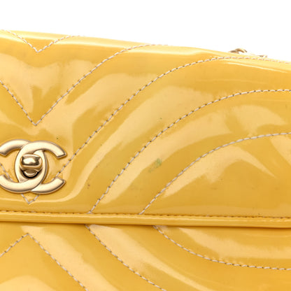 Chanel Patent Quilted East West Flap Yellow 13 of 14
