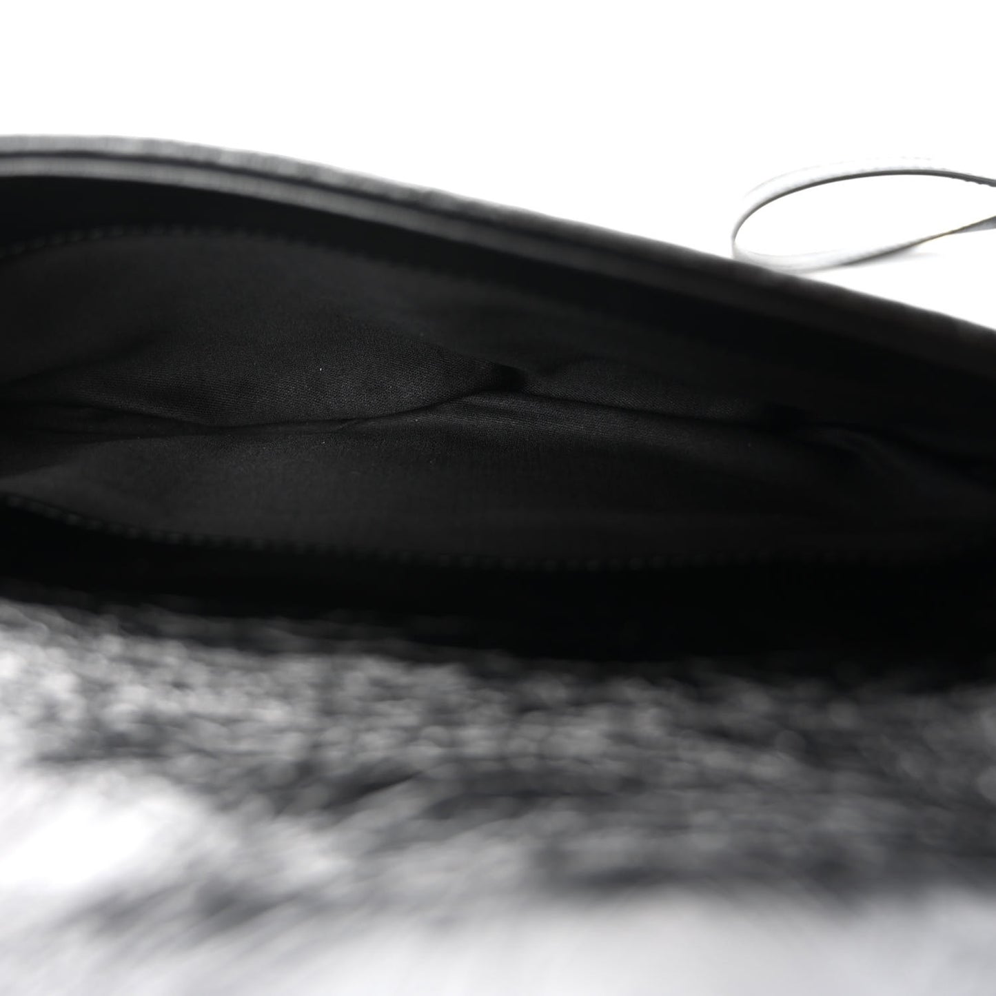 Vitello Lux Matelasse Crossbody Bag Black