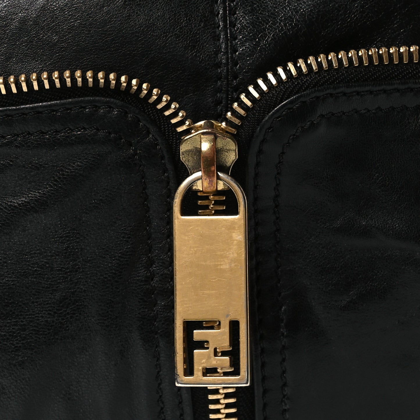 Sheepskin Zipper Satchel Black