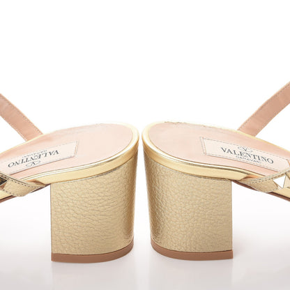 Valentino Garavani Metallic Pebbled Calfskin Rockstud 60mm Caged Slide Sandals 37 Skin 11 of 11