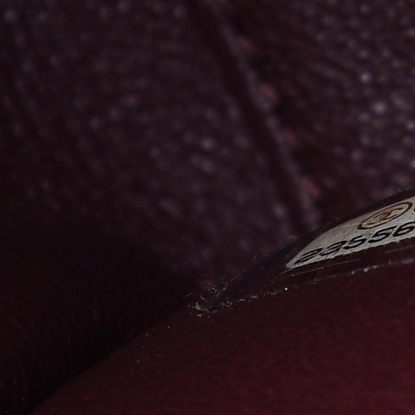 Caviar Quilted Large Business Affinity Flap Red