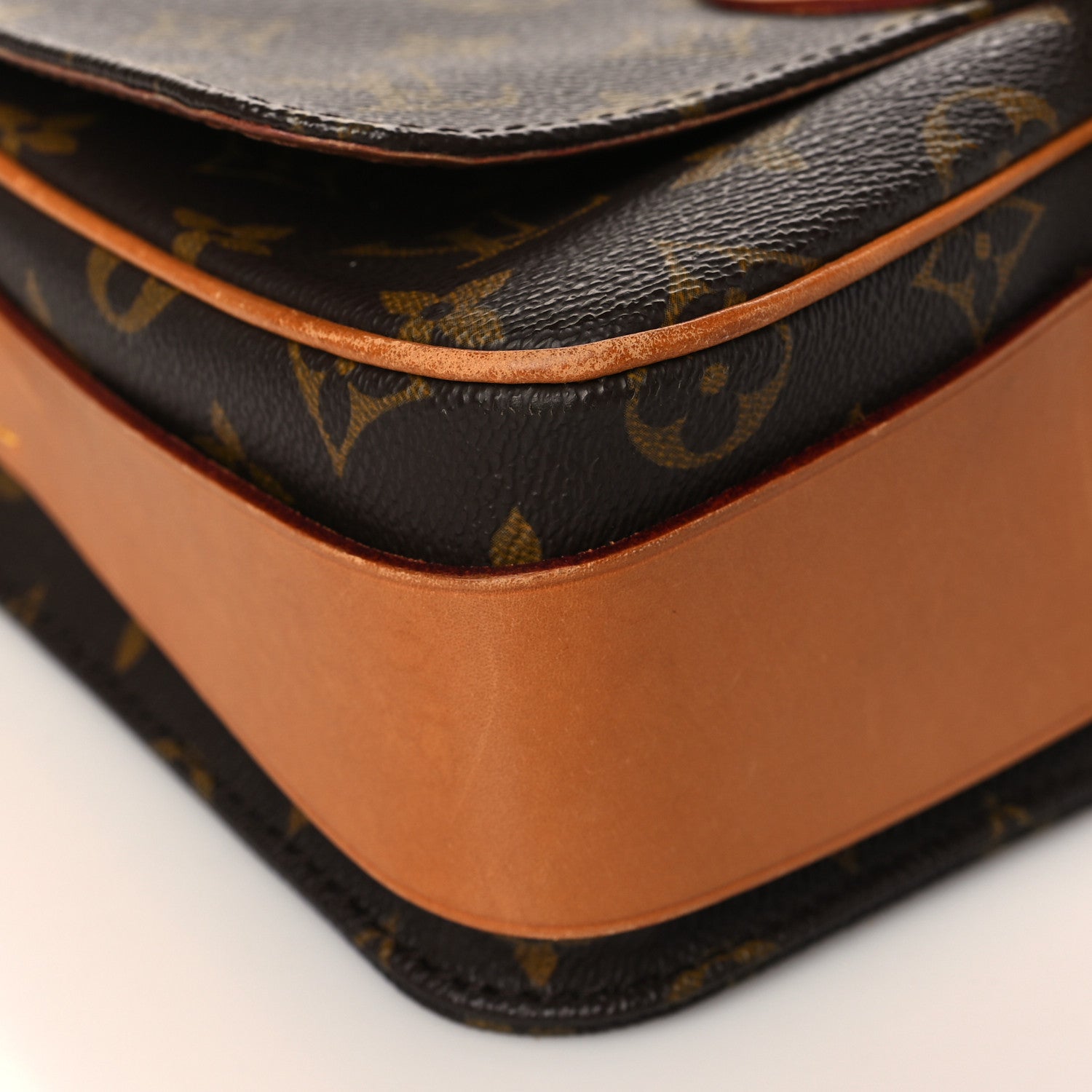 Louis Vuitton Monogram Cartouchiere 22 7 of 9