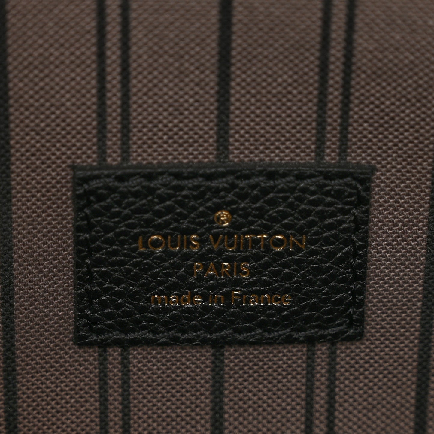 LOUIS VUITTON Empreinte Pochette Metis Black