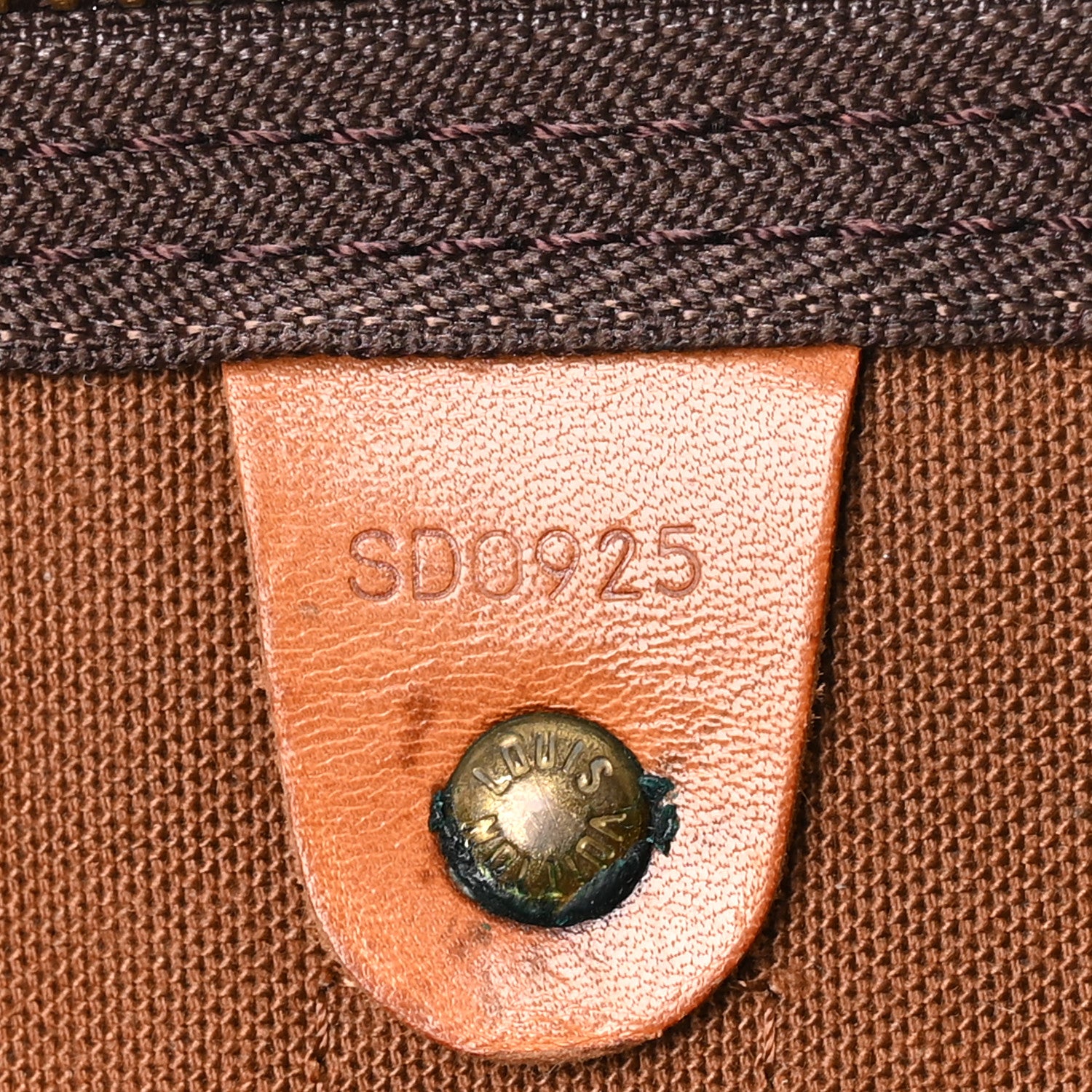 Louis Vuitton Monogram Keepall 50 6 of 10