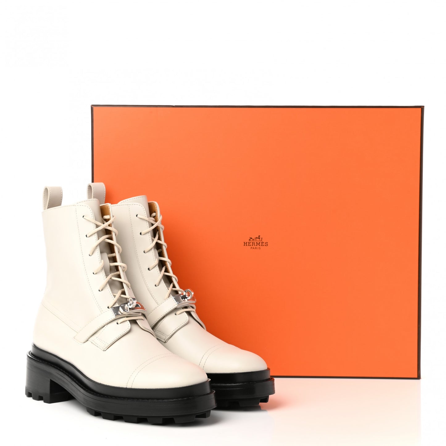 Glossed Calfskin Funk Ankle Boots 37.5 Beige Glaise