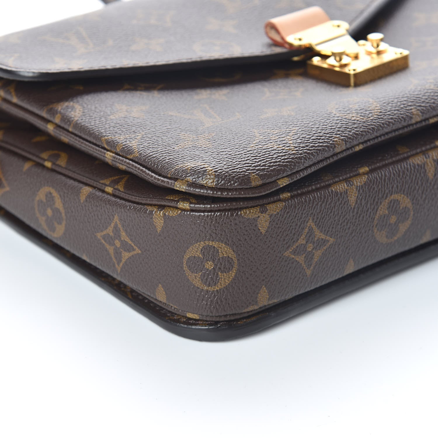 Louis Vuitton Monogram Pochette Metis 8 of 8