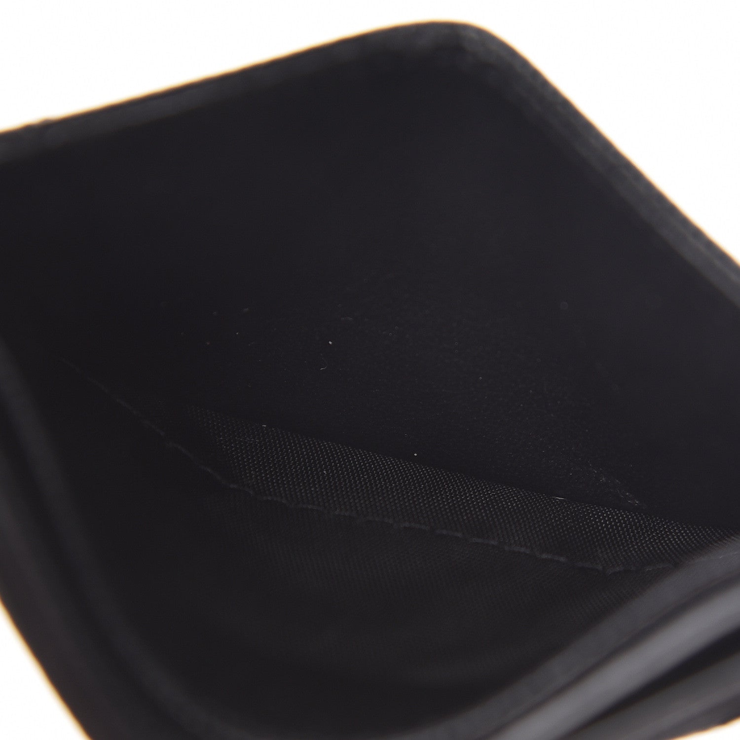 Saint Laurent Grain De Poudre Matelasse Chevron Monogram Credit Card Case Black 12 of 13
