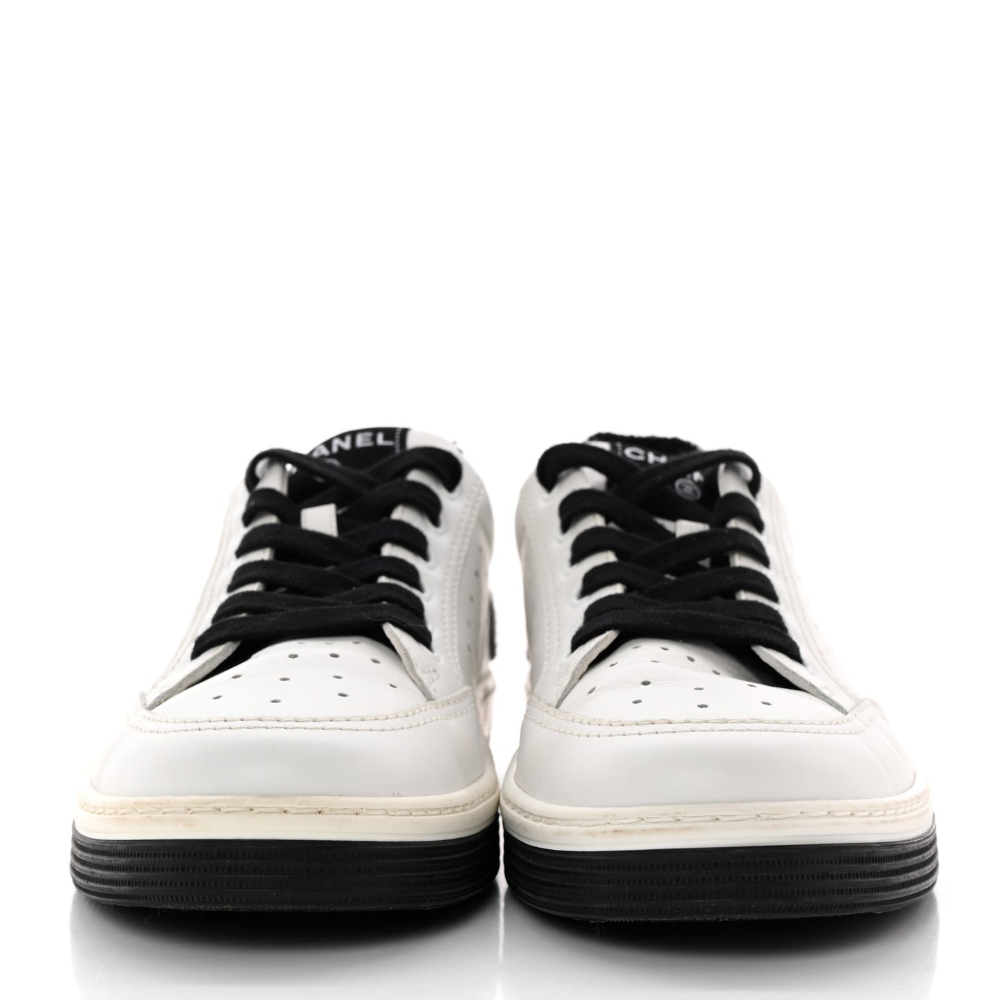 Calfskin Womens Logo Sneakers 39 Black White