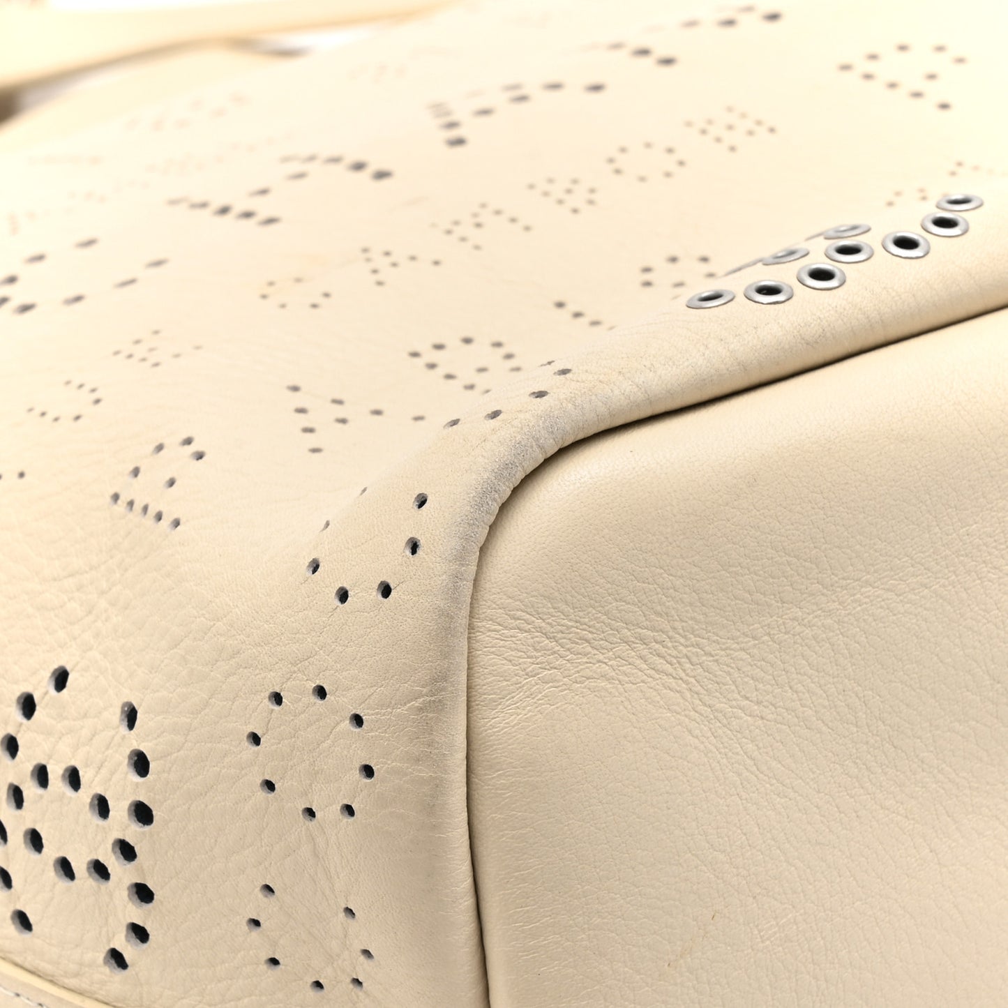 Calfskin Tweed Small Logo Eyelets Shopping Tote Beige