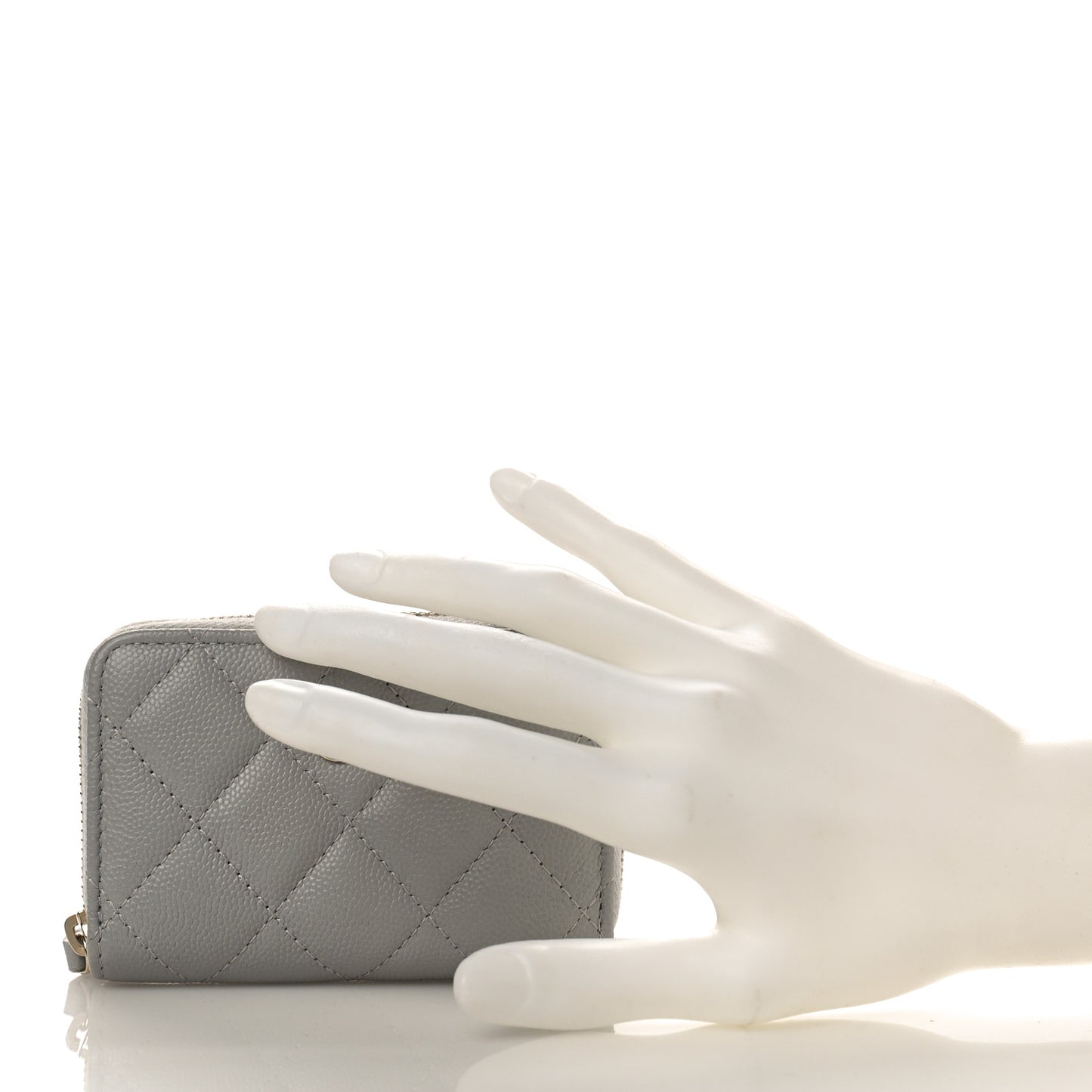Caviar Quilted Zip Coin Purse Grey