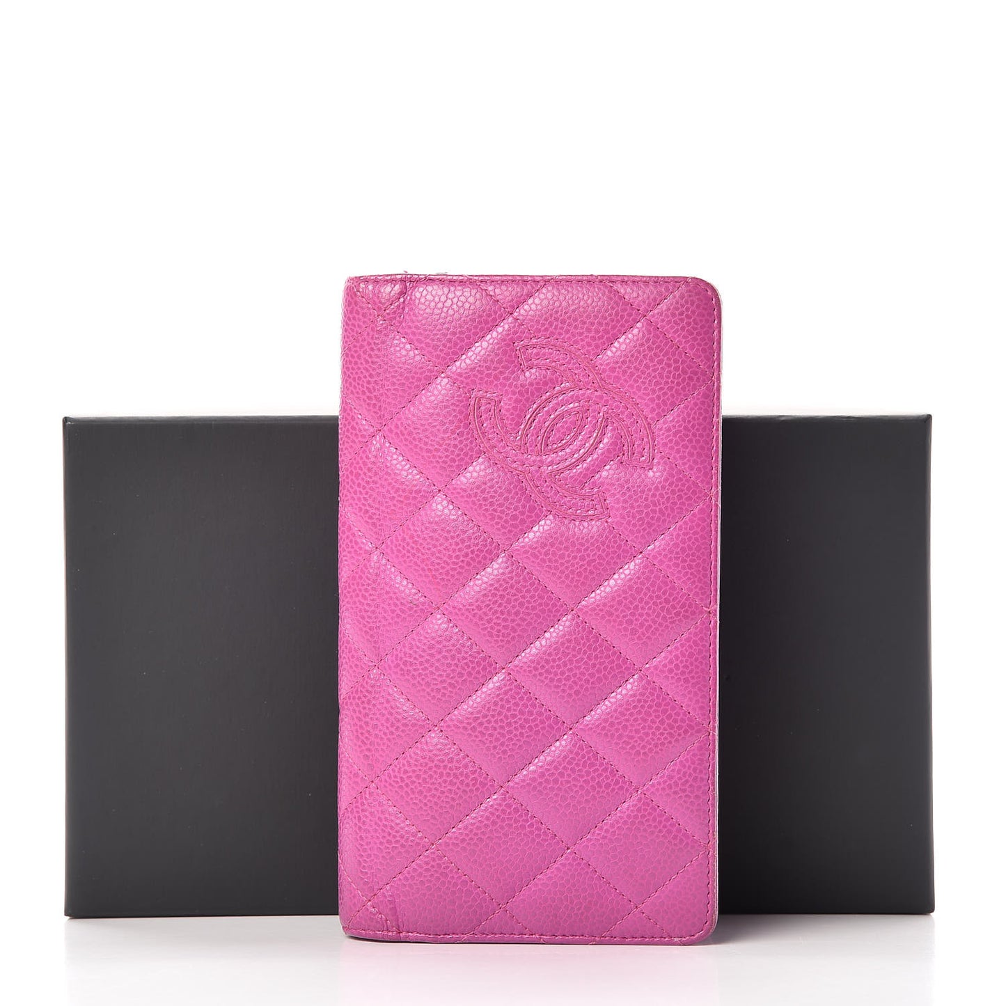 Caviar Quilted Yen Wallet Pink