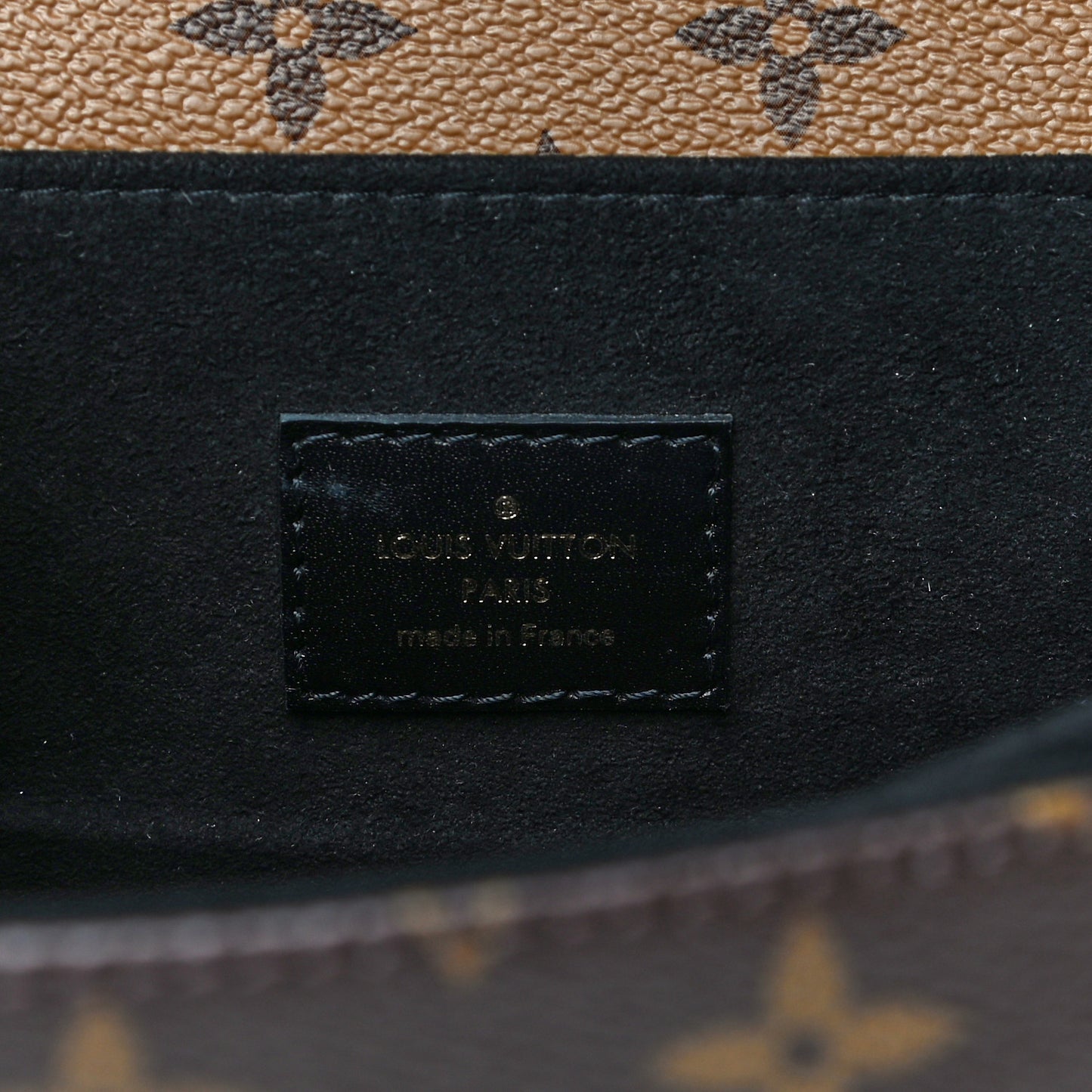 Reverse Monogram Pochette Metis