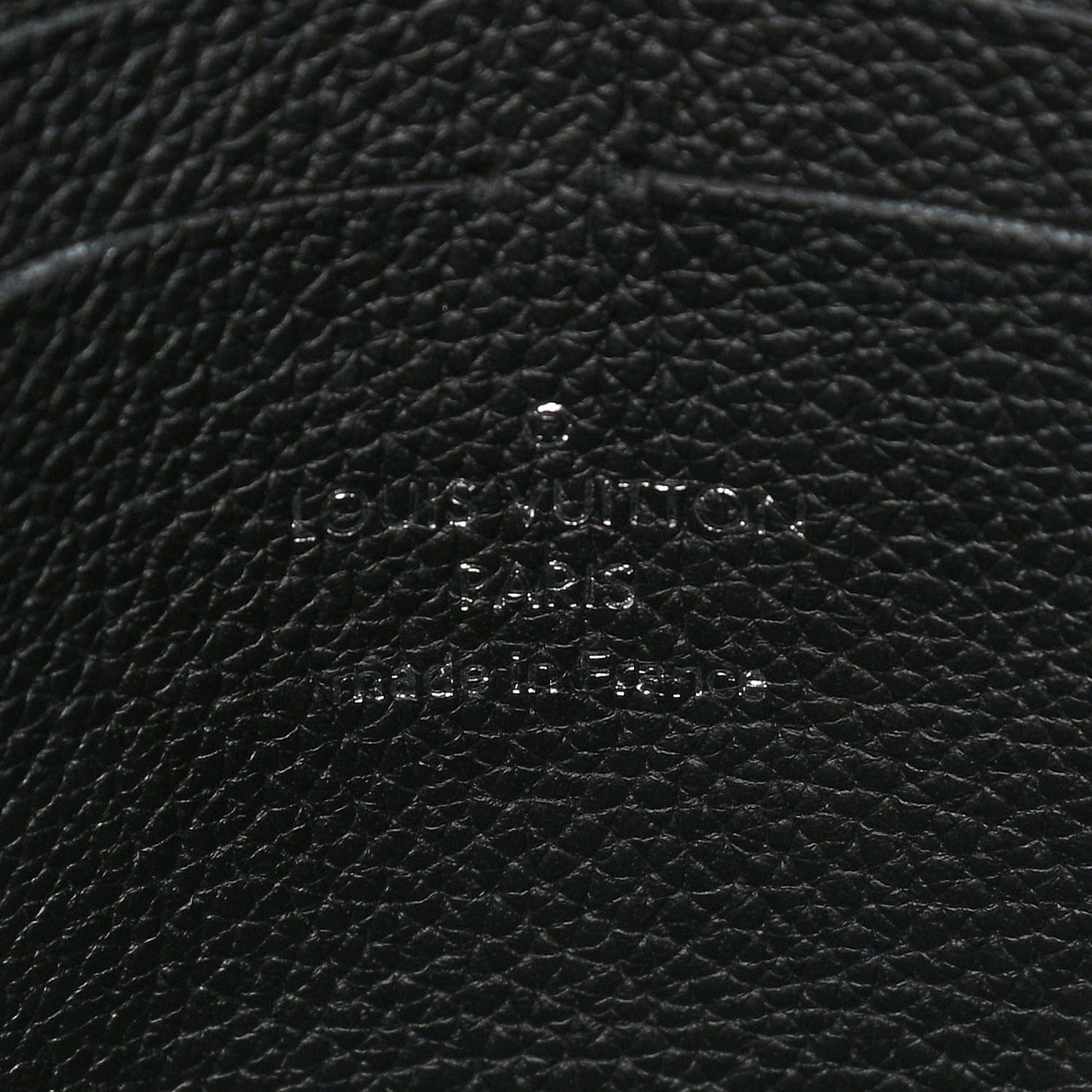 Soft Calfskin My Lockme Pochette Black