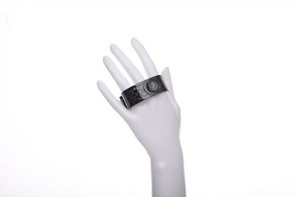 Gucci PVD Stainless Steel 23mm Twirl Quartz Watch Black 2 of 8