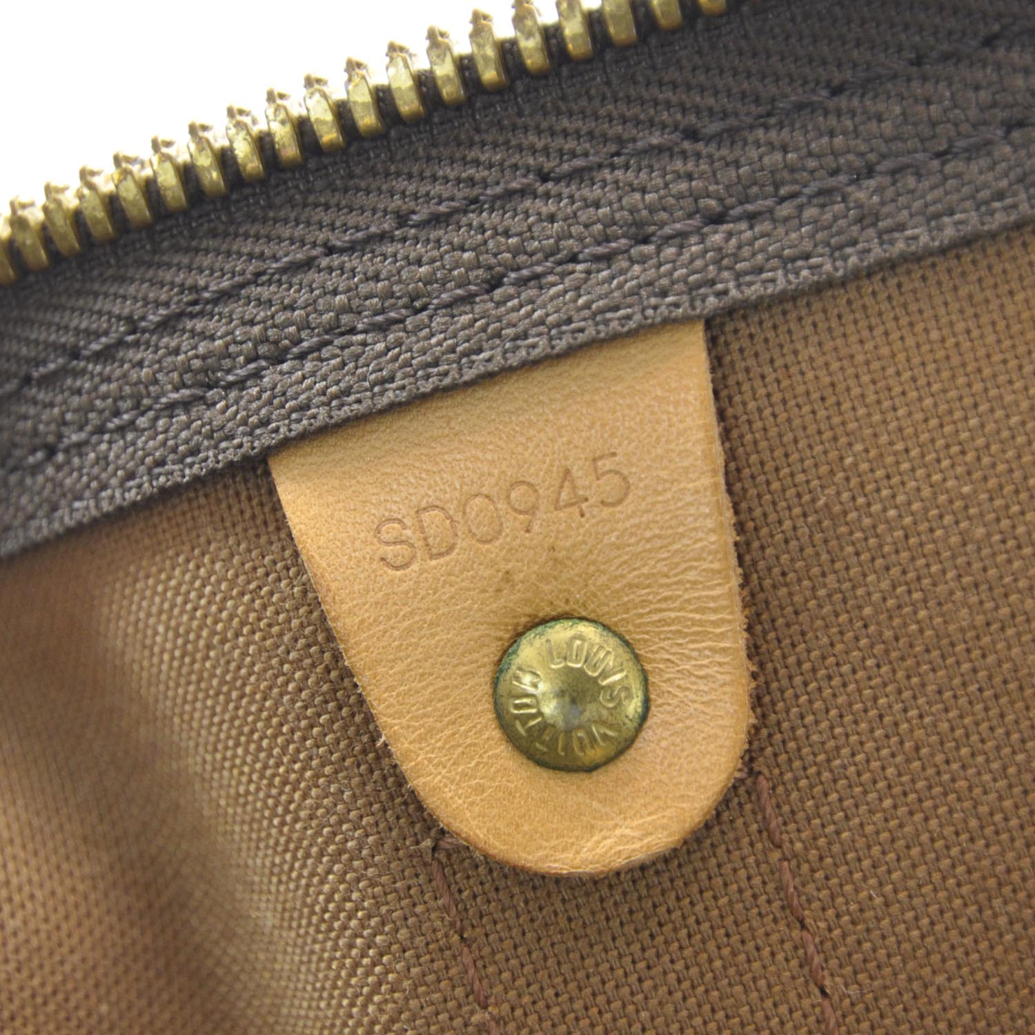 Louis Vuitton Monogram Keepall 55 + Strap 10 of 10