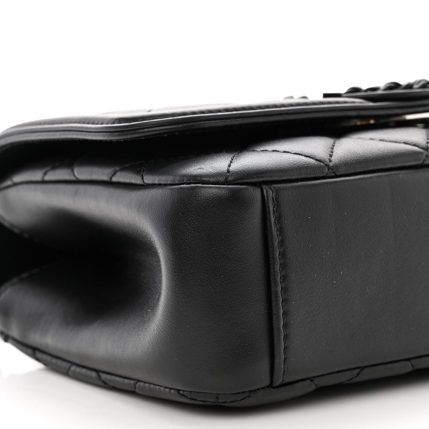Lambskin Quilted Small CC Filigree Flap Black