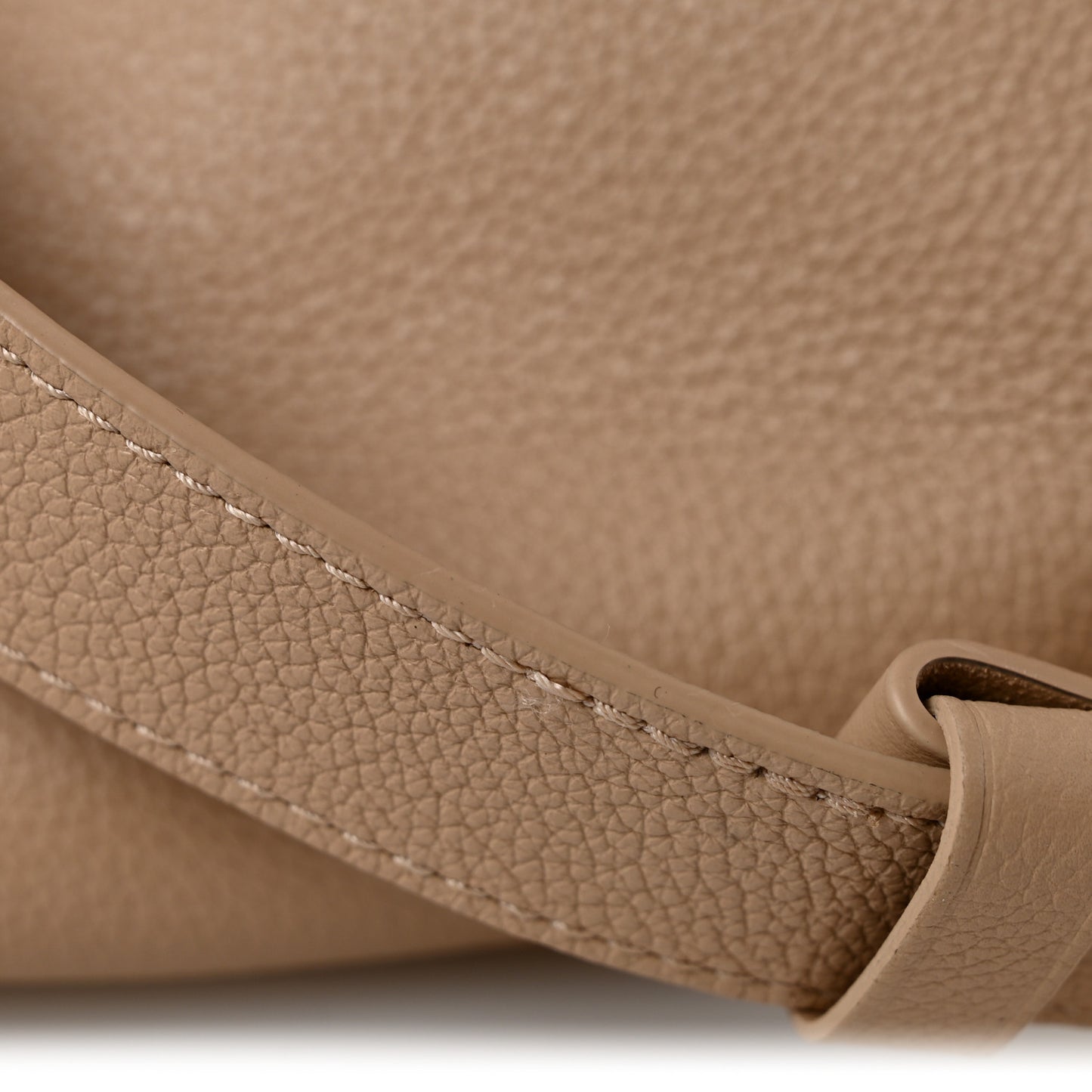 Calfskin Low Key Cookie MM Walnut