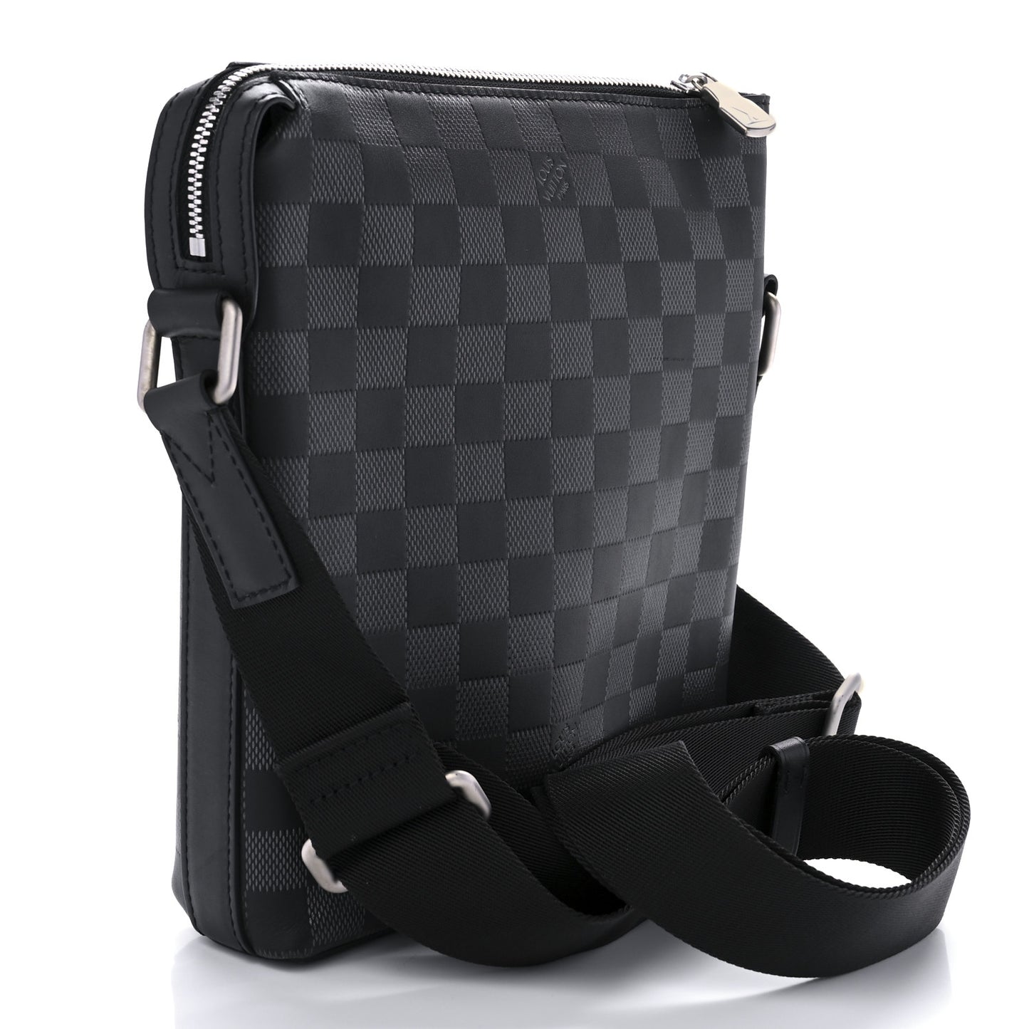 Damier Infini Discovery Messenger BB Onyx