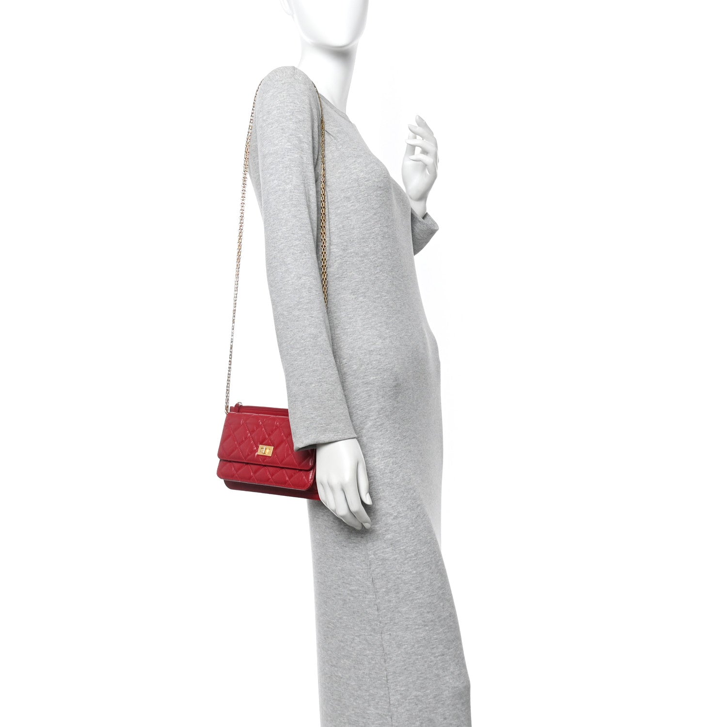 Chanel Aged Calfskin Quilted 2.55 Reissue Chain Wallet Red 2 of 10