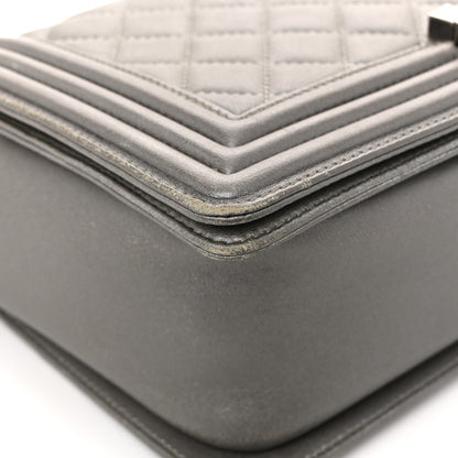 Chanel Metallic Lambskin Stingray Quilted Medium Boy Flap Silver 24 of 31