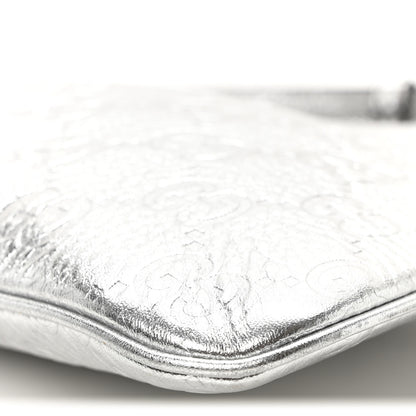 Gucci Metallic GG Grainy Calfskin Emblem Medium Shoulder Bag Silver 10 of 10