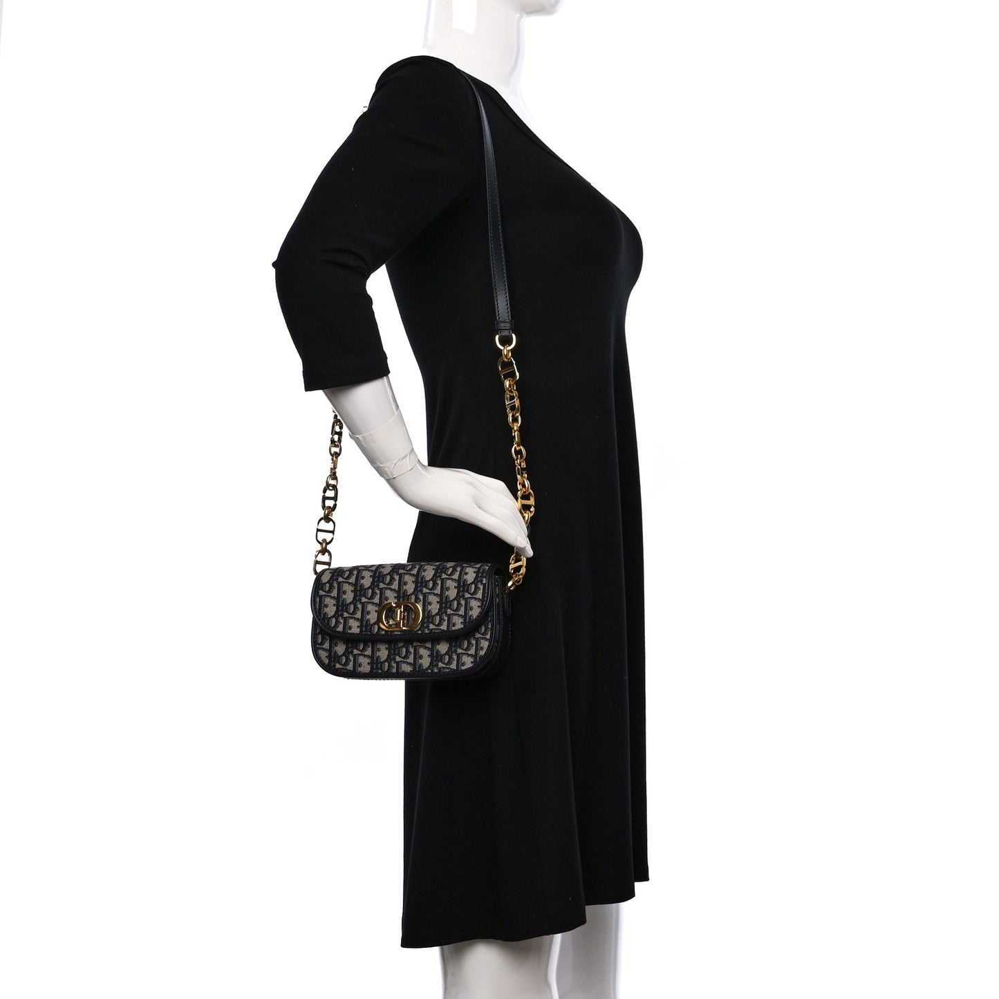 Oblique 30 Montaigne Small Avenue Bag