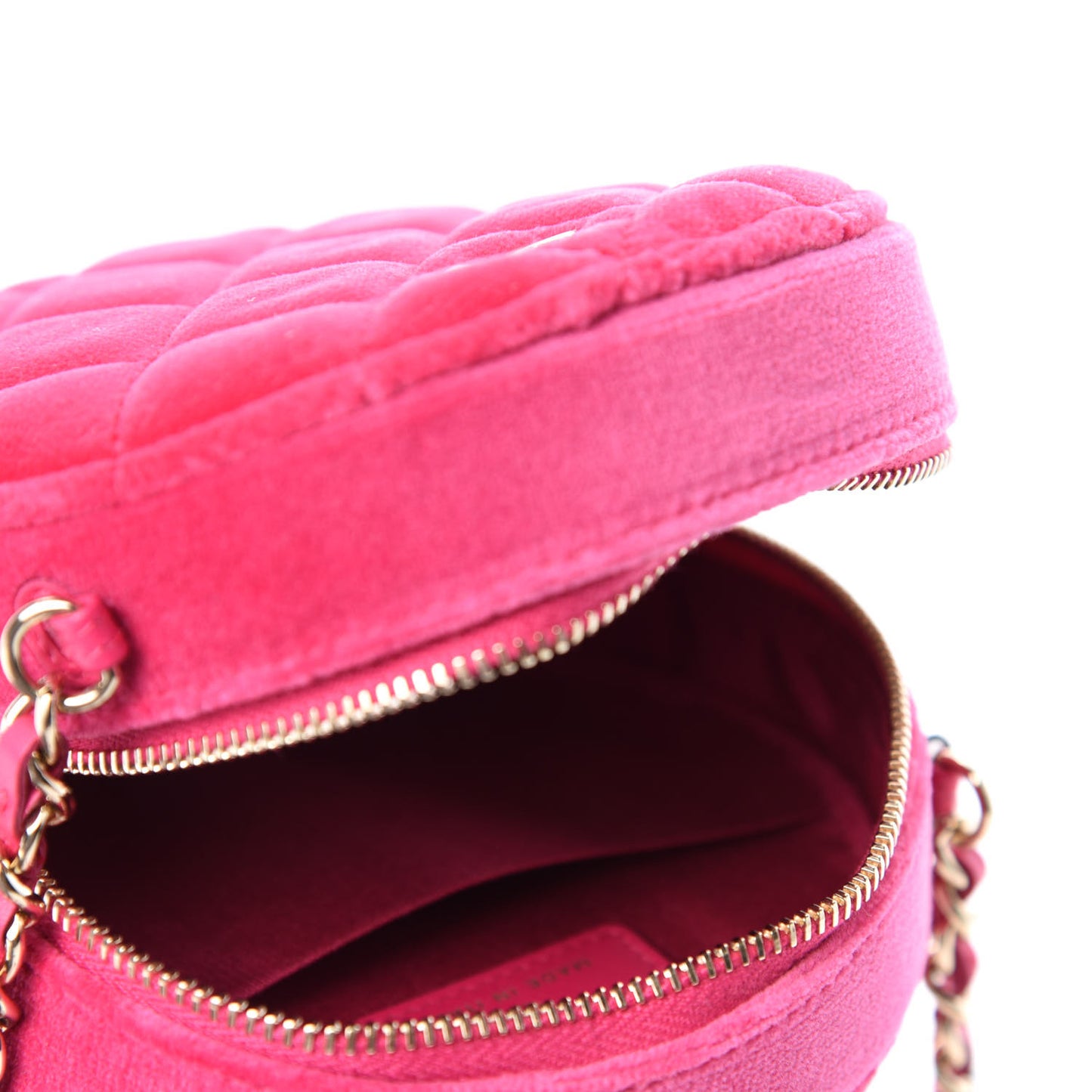 Velvet Round Quilted Pearl Crush Clutch With Chain Pink
