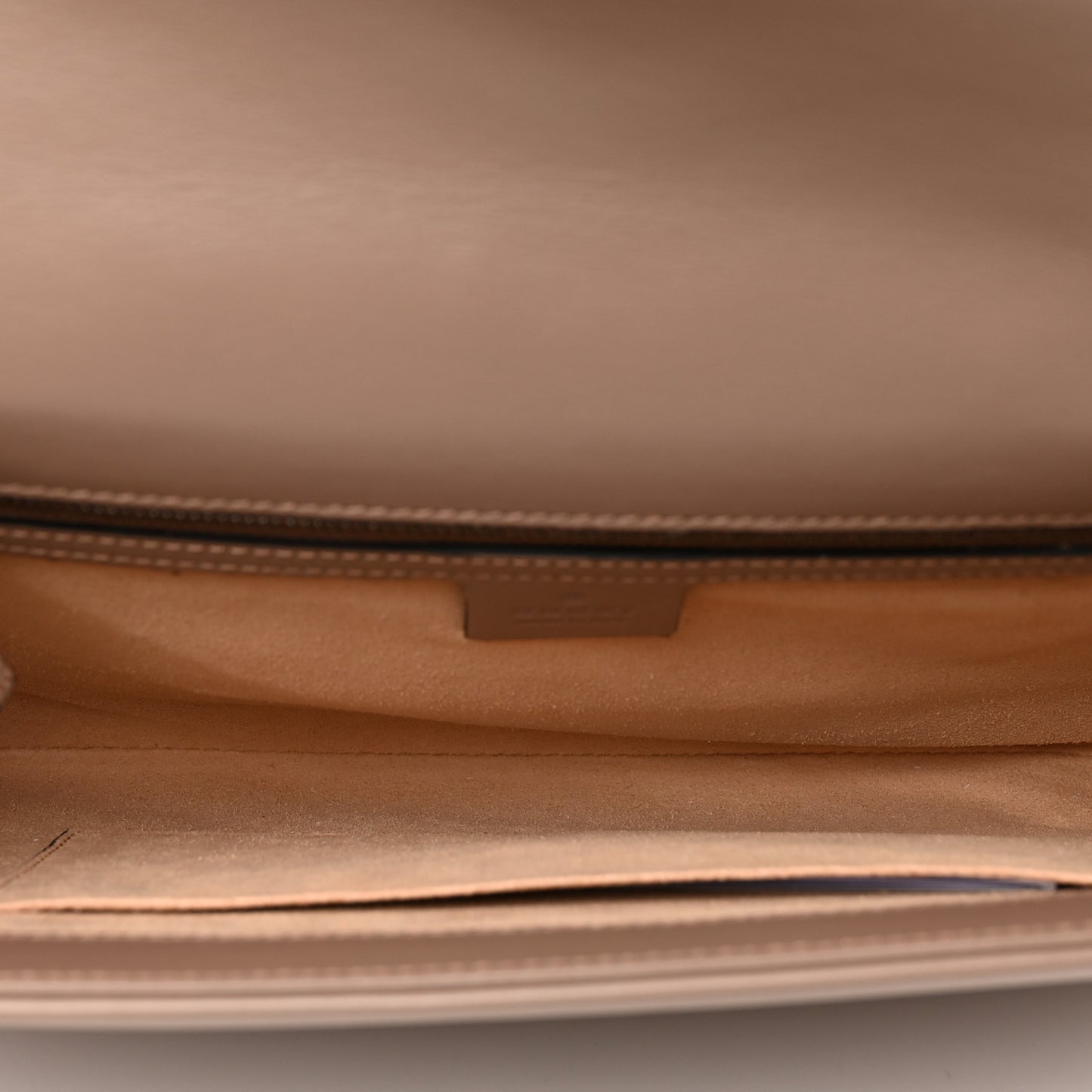 Calfskin Matelasse GG Marmont Clutch Porcelain Rose