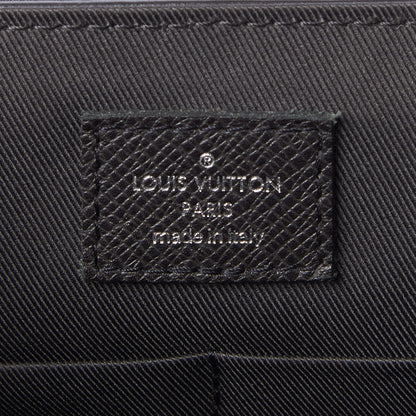 Louis Vuitton Taiga Roman MM Messenger NM Ardoise 8 of 8