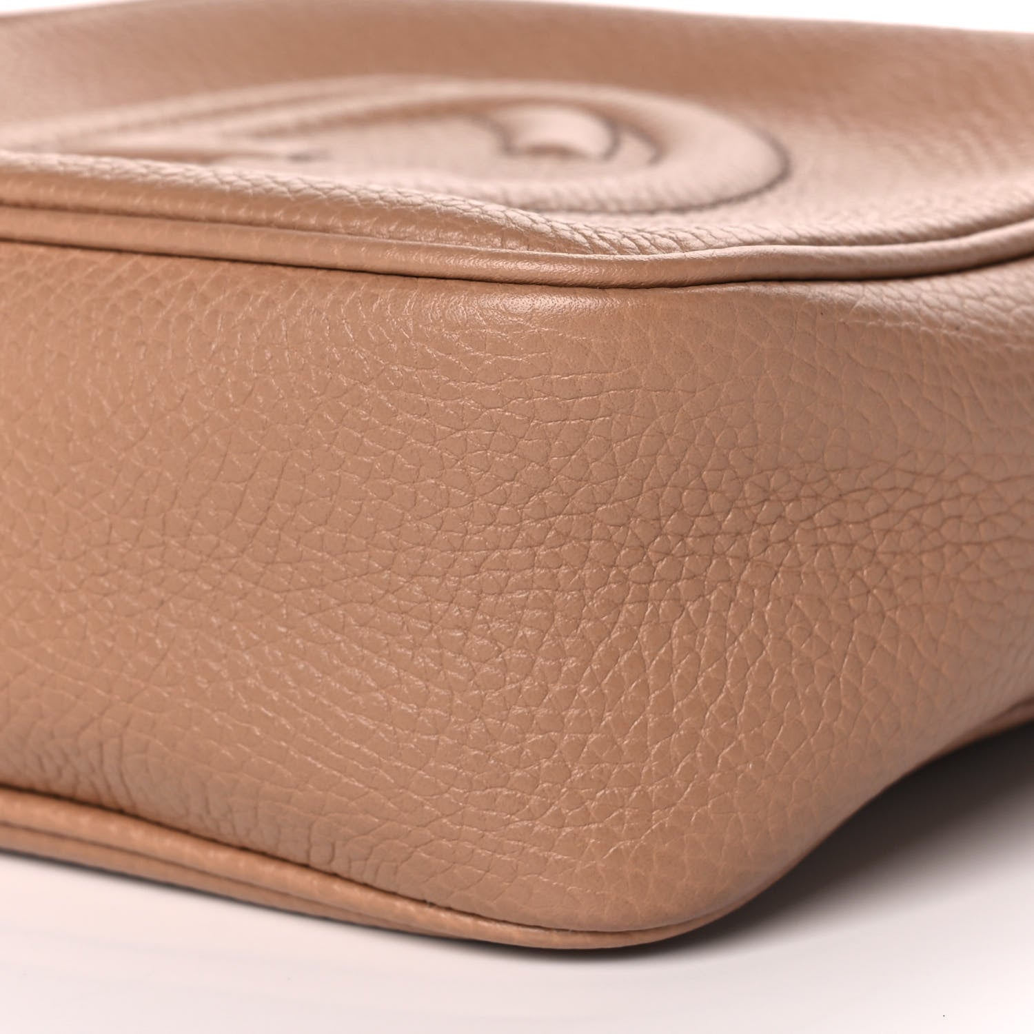 Gucci Pebbled Calfskin Small Soho Disco Bag Camelia 11 of 16