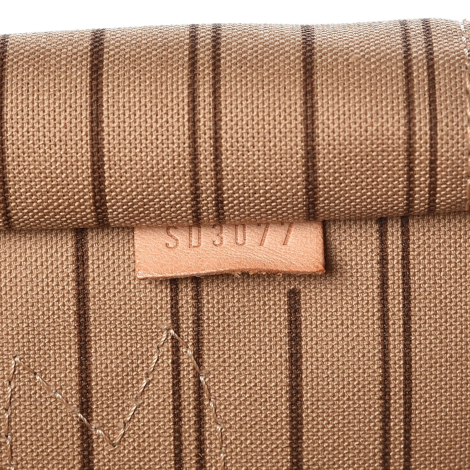 Louis Vuitton Monogram Neverfull MM 7 of 8