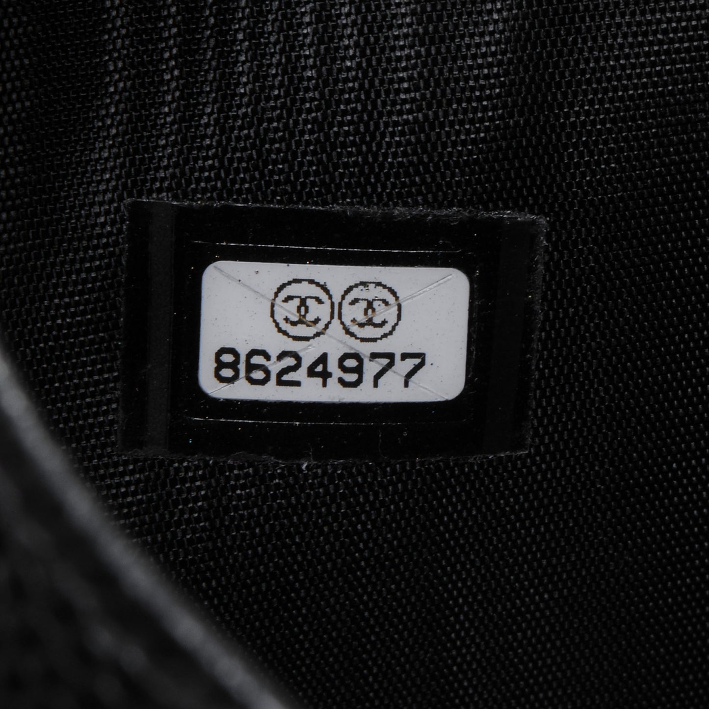 Caviar CC Flap Wallet Black