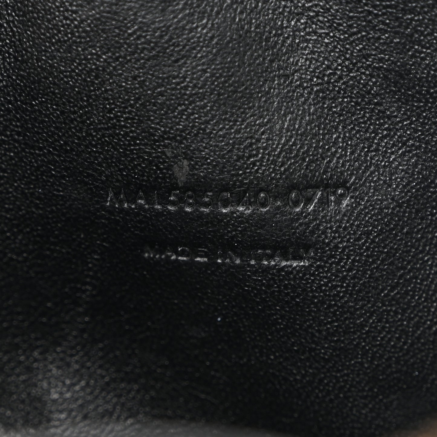Grain De Poudre Matelasse Monochrome Monogram Mini Lou Camera Bag Black