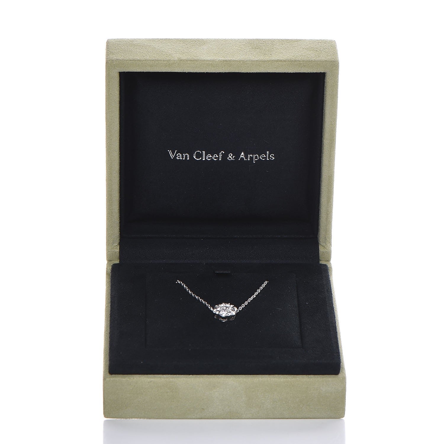 Van Cleef & Arpels 18K White Gold Diamond Large Fleurette Pendant Necklace 17 of 18