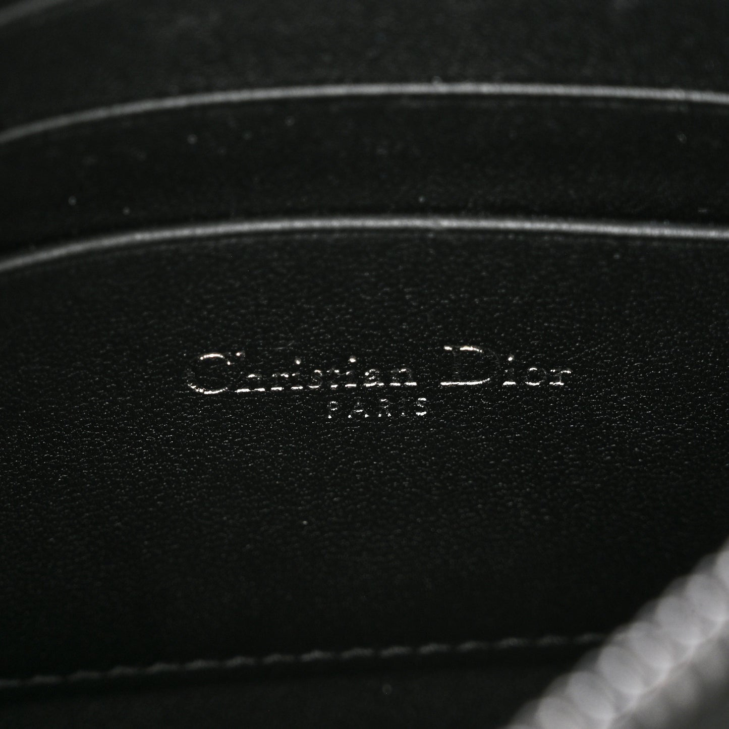 Calfskin Macrocannage Diamond Caro Zipped Pouch With Chain Black