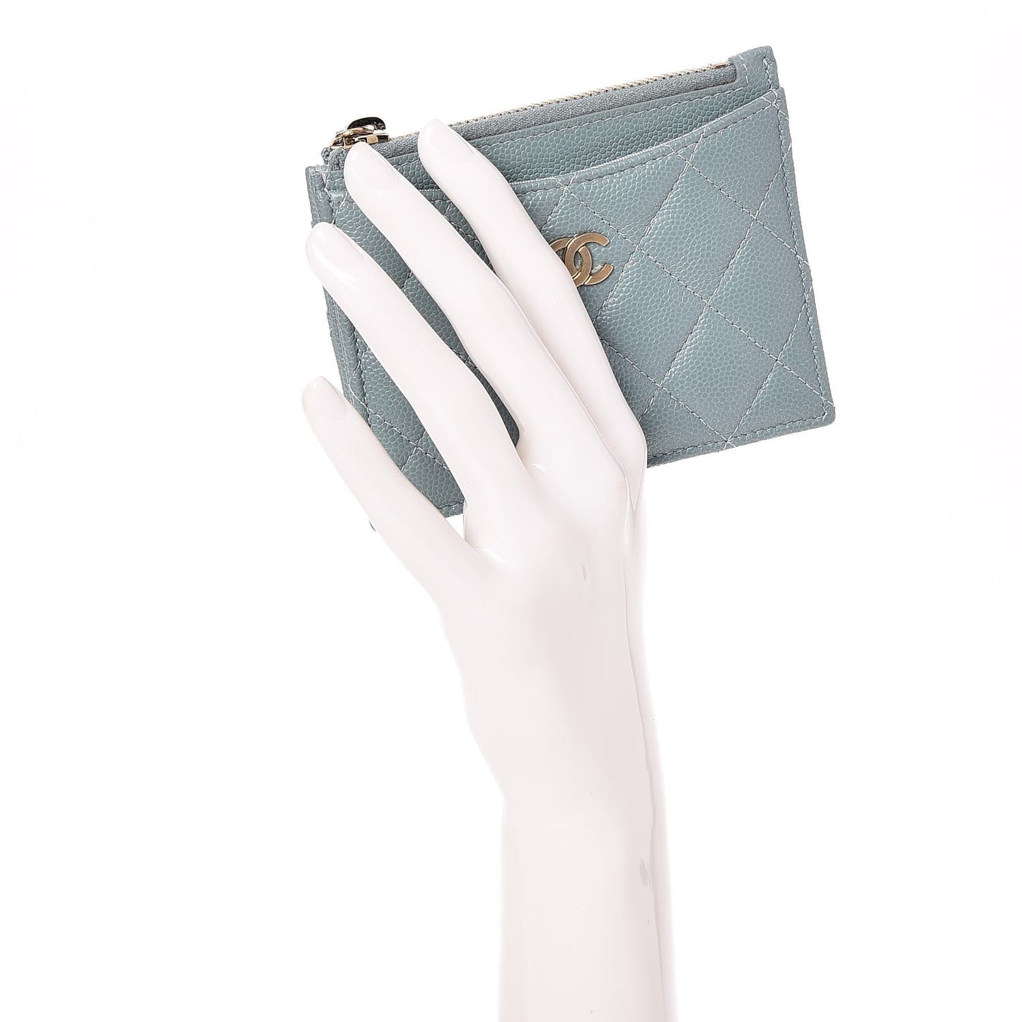 Iridescent Caviar Quilted Card Holder Light Blue