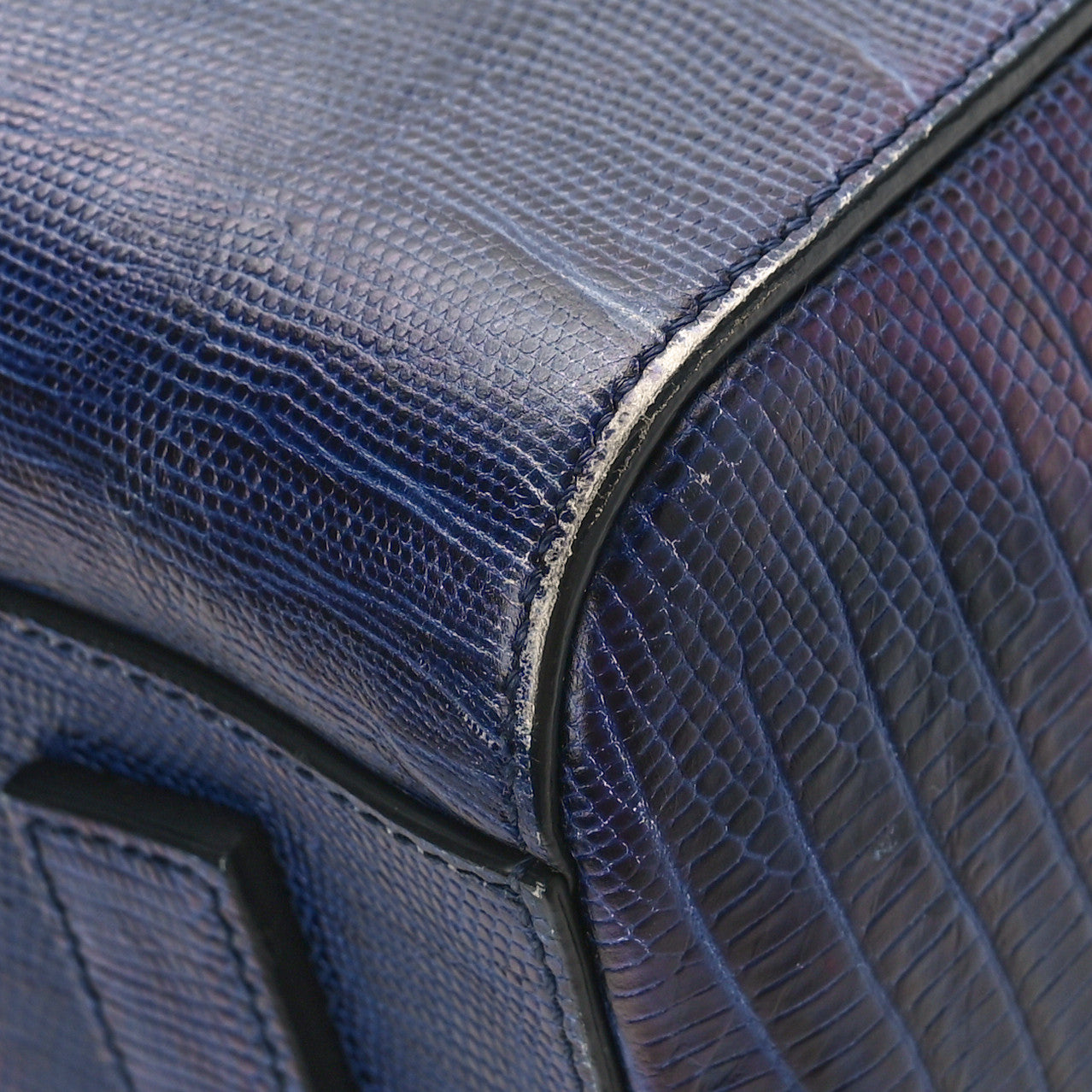 Calfskin Lizard Embossed Small Antigona Deep Blue