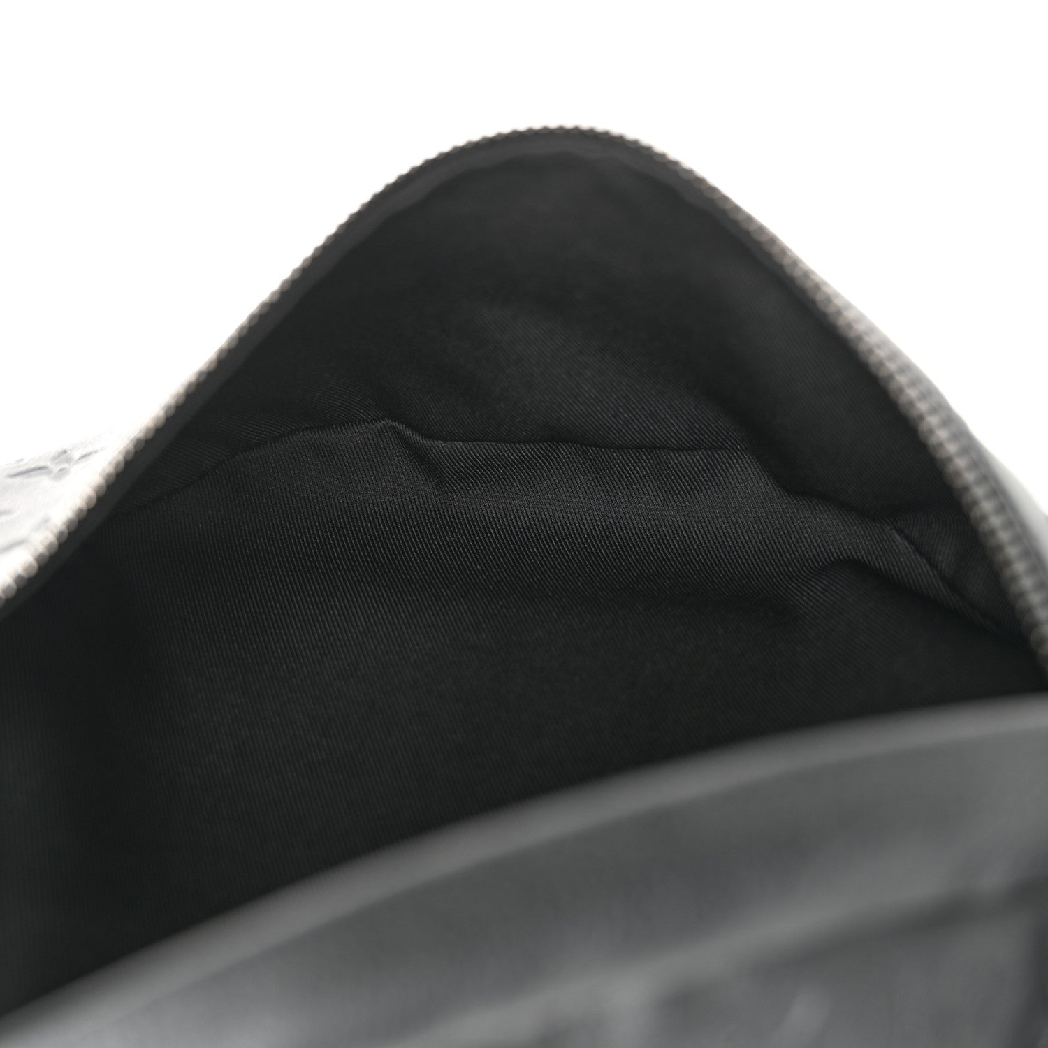 Louis Vuitton Calfskin Monogram Shadow Discovery Bumbag Black 5 of 9