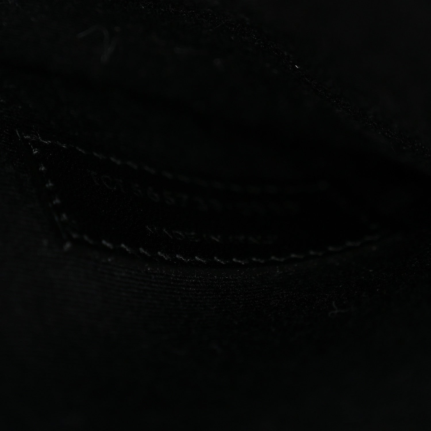 Saint Laurent Grain De Poudre Uptown Pouch Black 7 of 7