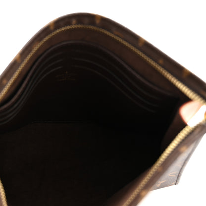 Louis Vuitton Monogram Toiletry Pouch On Chain 5 of 11
