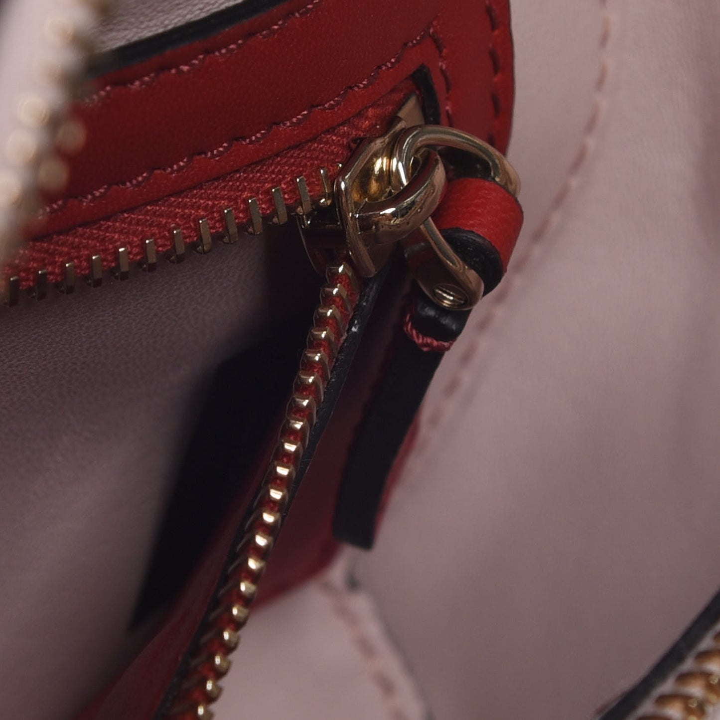 Lambskin Rockstud Spike Belt Bag 85 Water Rose